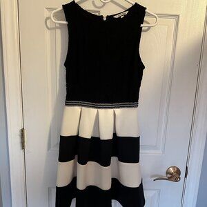Speechless Black and White Short Formal Dress